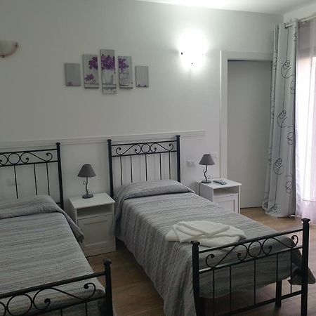 Hotel Ca Thomas Castelnuovo Magra Habitación foto